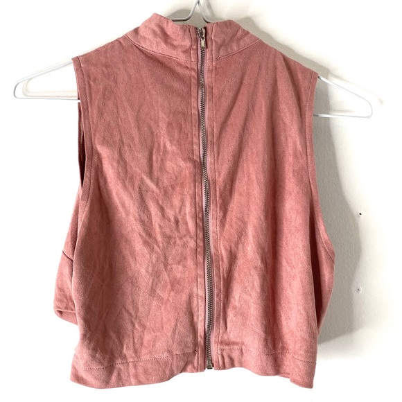 L’ATISTE Pink Faux Suede Zipper Back Crop Top - Picture 9 of 13